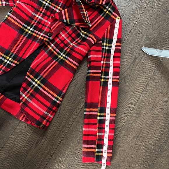 Plaid Blazer - Picture 8 of 10